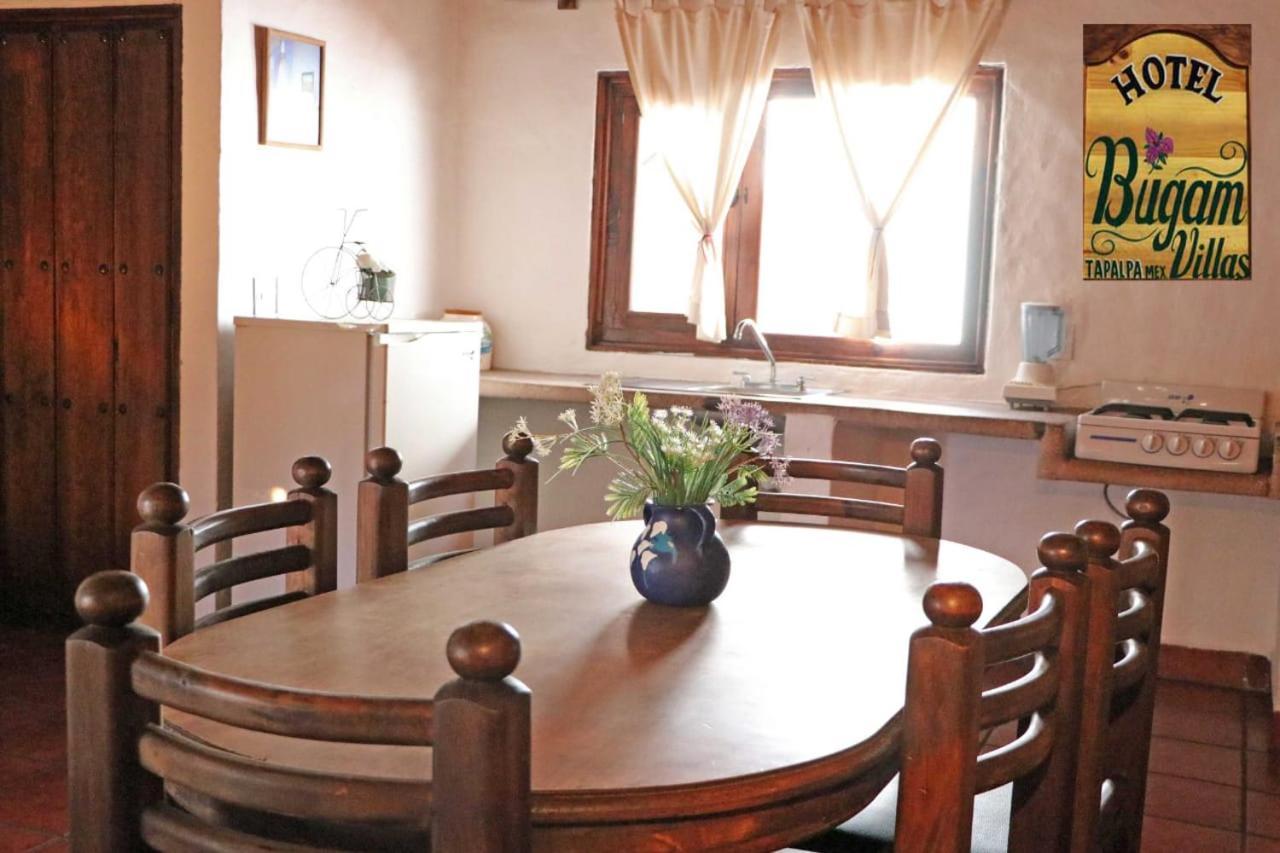 Hotel Bugamvillas 타팔파 외부 사진