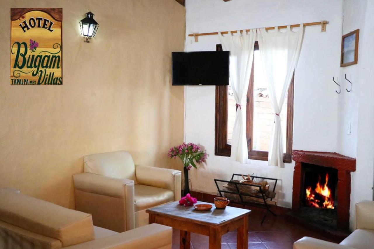 Hotel Bugamvillas 타팔파 외부 사진