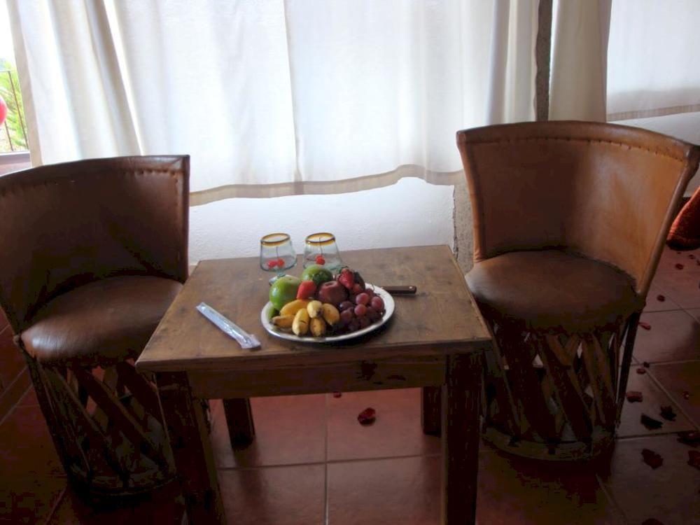 Hotel Bugamvillas 타팔파 외부 사진